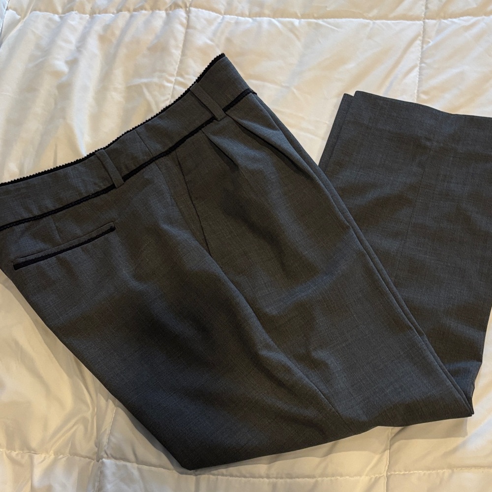 J Crew women’s cropped  gray dress pants